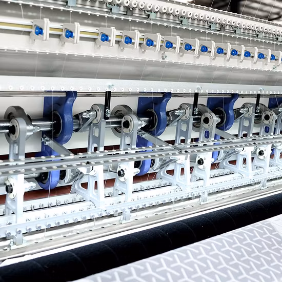 Mejore la eficiencia de producción Máquina acolchadora ultrasónica de agujas múltiples